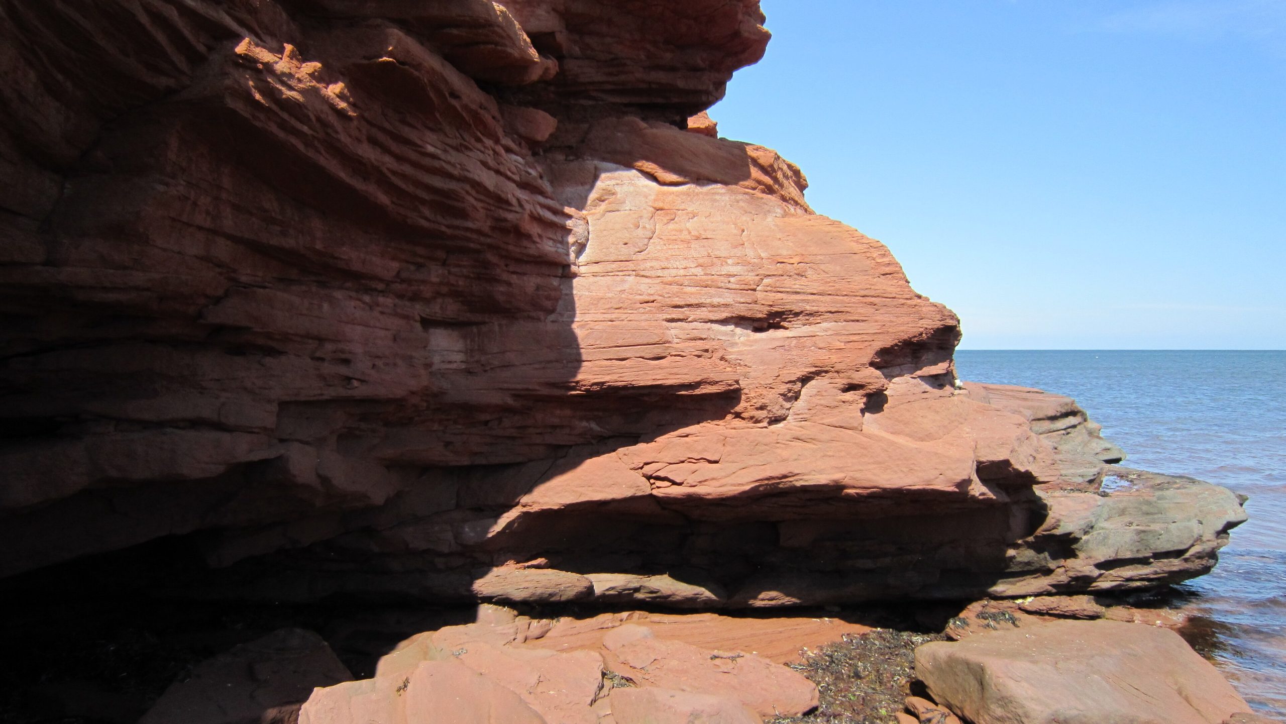 Red sandstone cliffs at Cavendish Beach